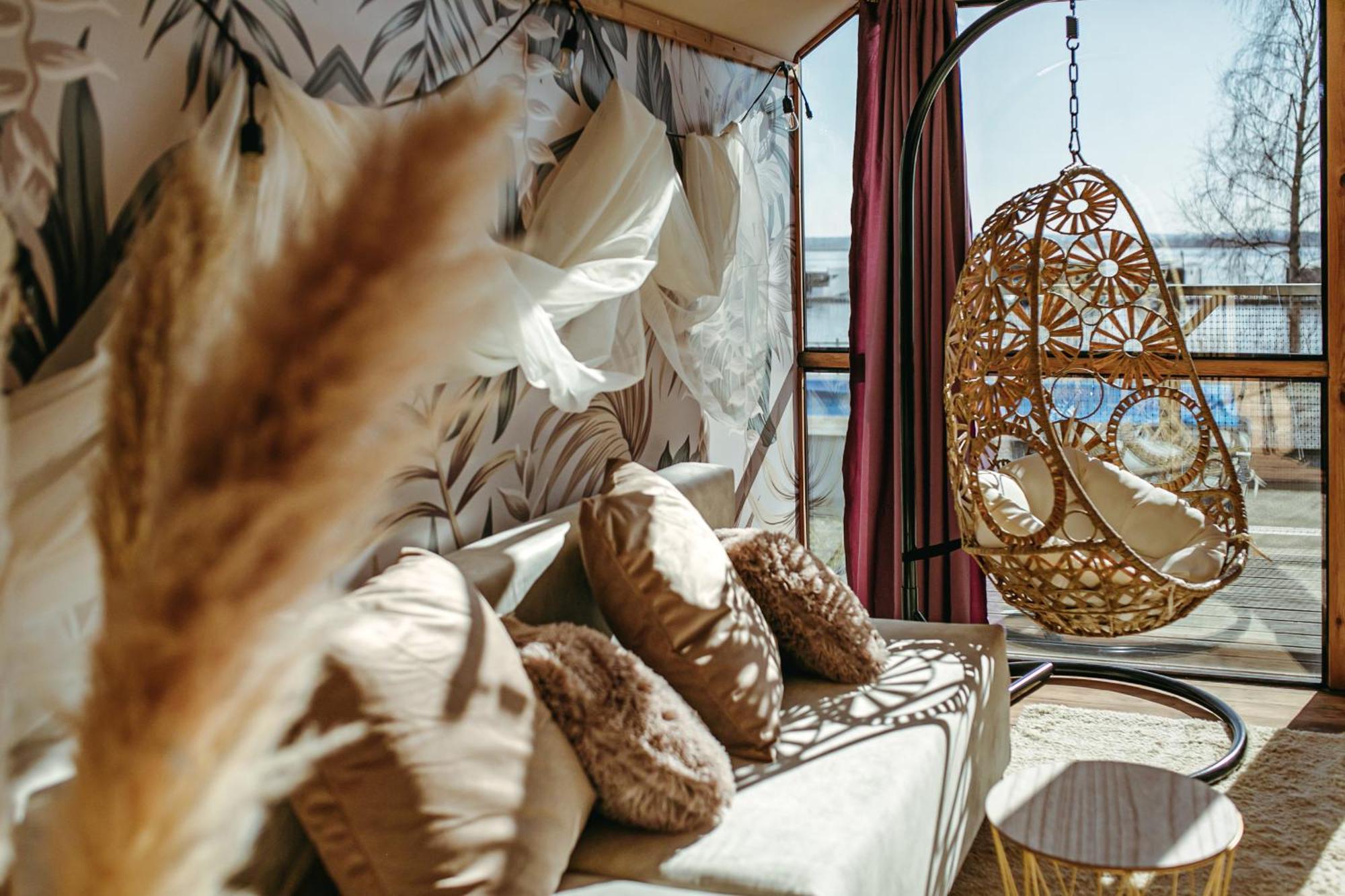 Herbals - Tree&Lake Houses With Bath, Sauna, Bikes, Motorboat Mielno  Quarto foto